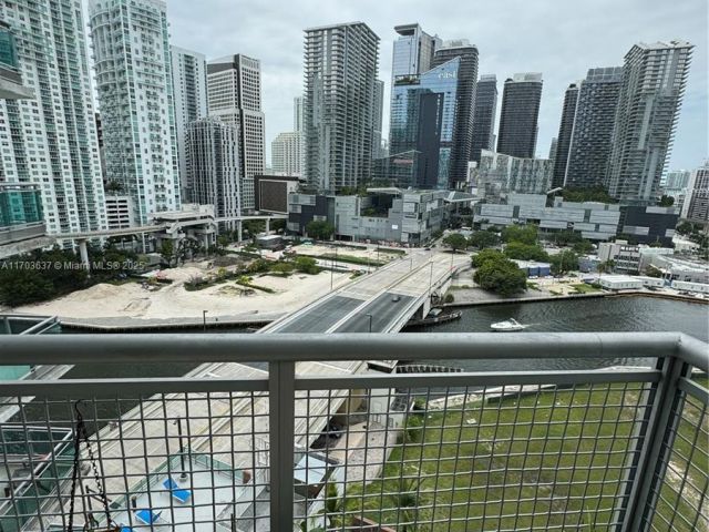 Продажа квартиры #1704 - фото 5642347