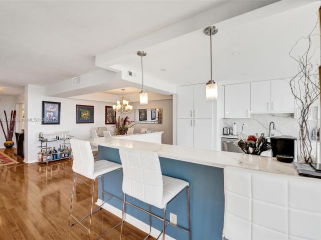 Продажа квартиры #8B - фото 6251437