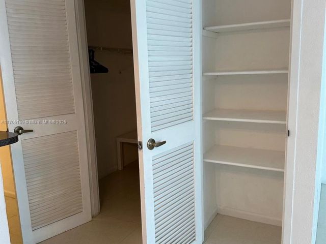 Продажа квартиры #1603 - фото 5634733