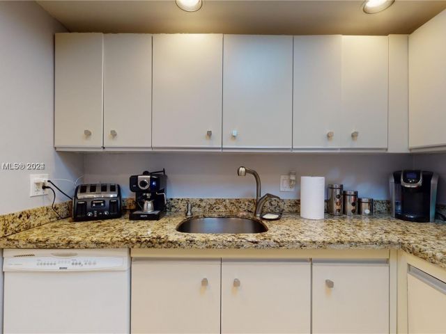 Продажа квартиры #417 - фото 5679782