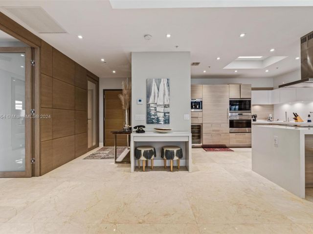 Продажа квартиры #PH-5 - фото 5687828