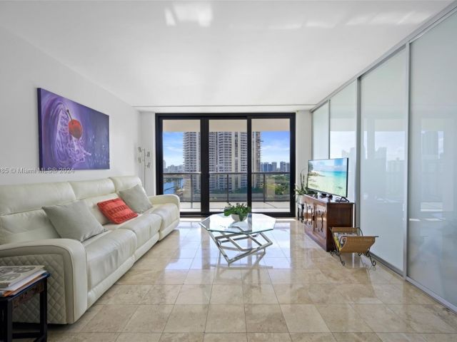 Продажа квартиры #14C - фото 5557759