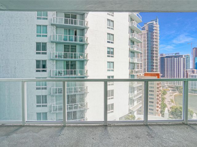 Продажа квартиры #1710 - фото 6104196