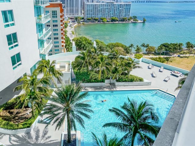 Продажа квартиры #1710 - фото 6104210