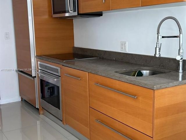 Продажа квартиры #4004 - фото 5613921