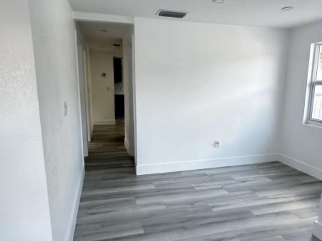 Продажа дома по адресу 254 NW 57th Ct - фото 6100141
