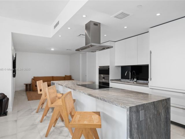 Продажа квартиры #4902 - фото 5666067