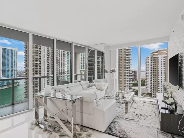 Продажа квартиры #1702 - фото 5717231