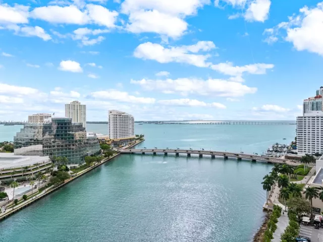 Продажа квартиры #1702 - фото 5717239