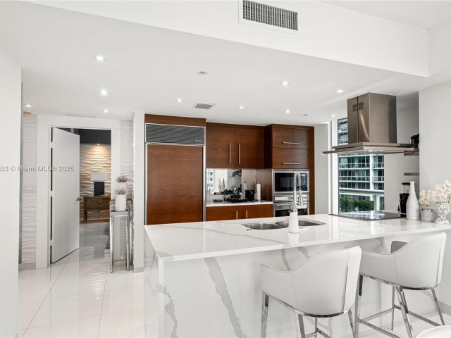 Продажа квартиры #1702 - фото 5717221