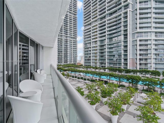 Продажа квартиры #1702 - фото 5717236