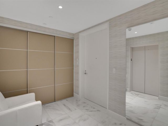 Продажа квартиры #4702 - фото 5809011