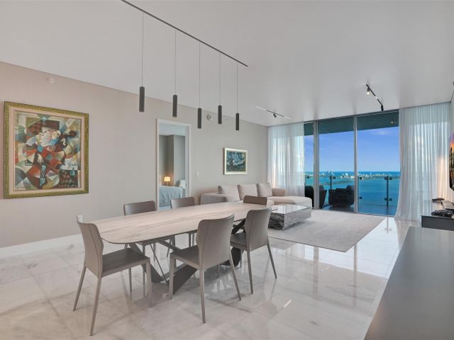 Продажа квартиры #4702 - фото 5809024