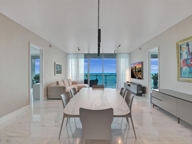 Продажа квартиры #4702 - фото 5809025