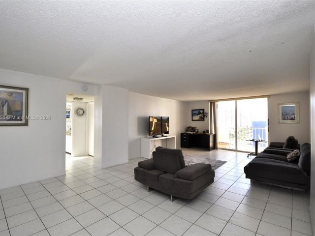 Продажа квартиры #10F - фото 5673984