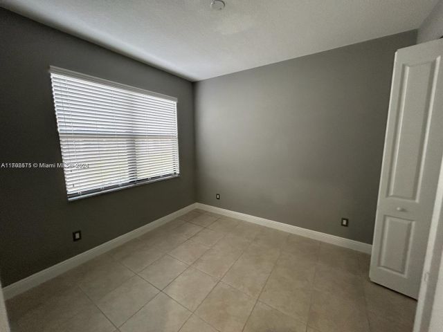 Продажа дома по адресу 20962 NW 1st Dr 20962 - фото 5828410