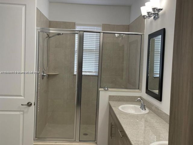 Продажа дома по адресу 20962 NW 1st Dr 20962 - фото 5828414