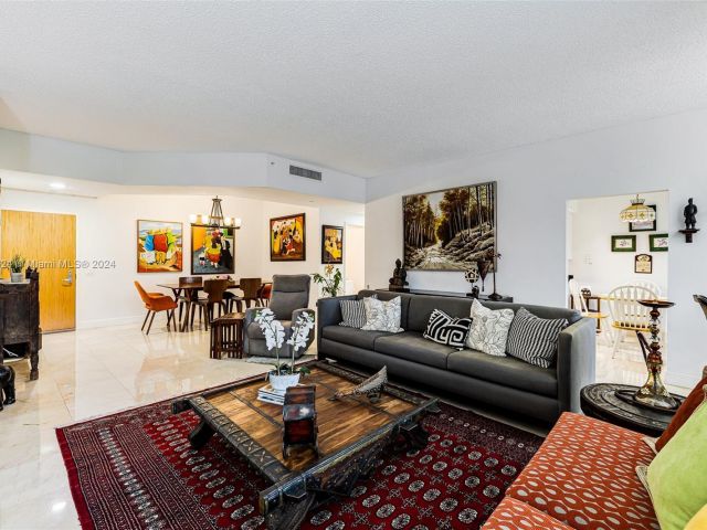 Продажа квартиры #207 - фото 5546693