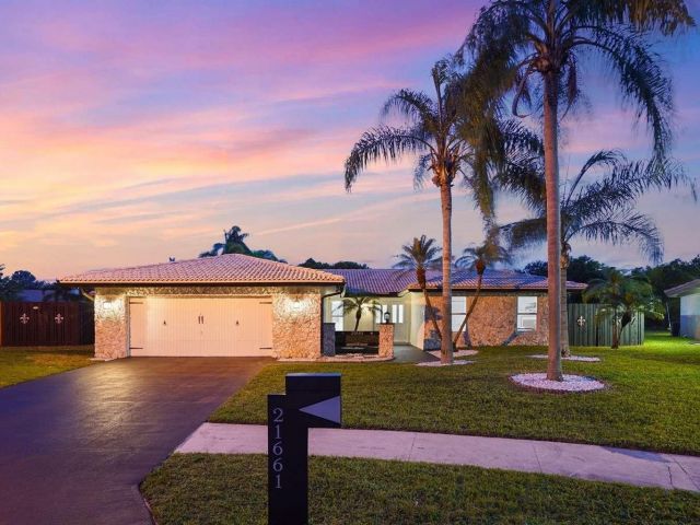 Продажа дома по адресу 21661 Sonoma Ct - фото 5969702