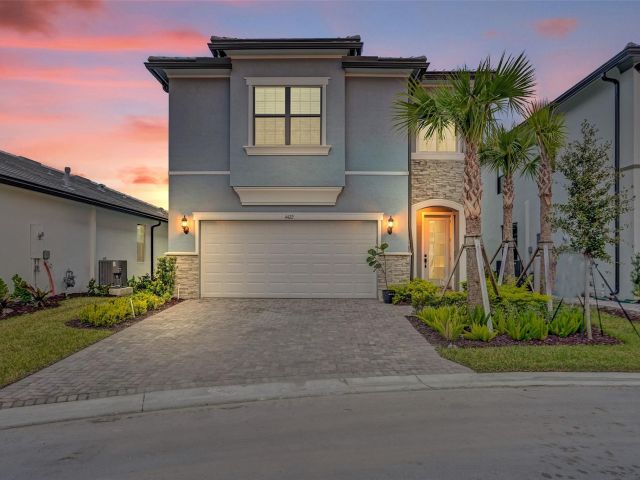 Продажа дома по адресу 4422 S Silverwood Ln - фото 5893409