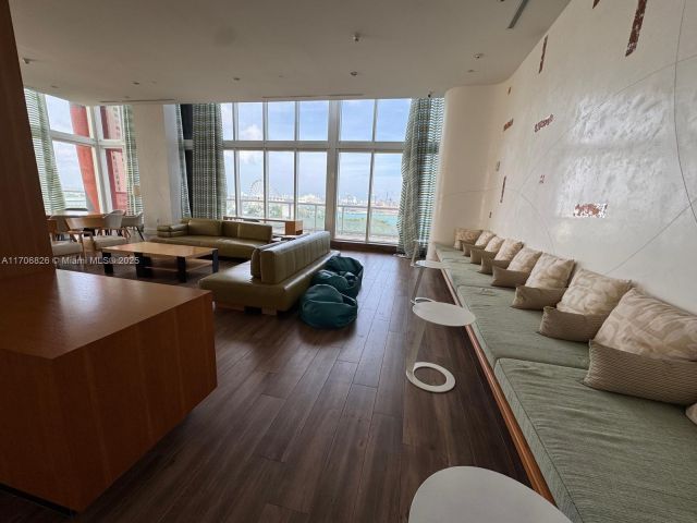 Квартира в аренду номер5207 - фото 5630384