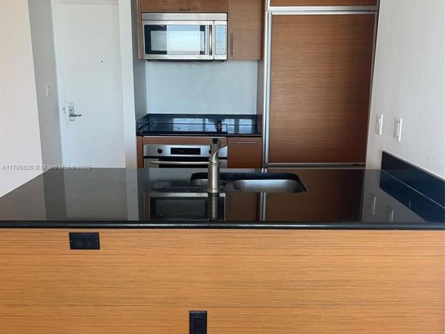 Квартира в аренду номер5207 - фото 5630393