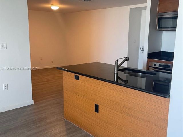 Квартира в аренду номер5207 - фото 5630394