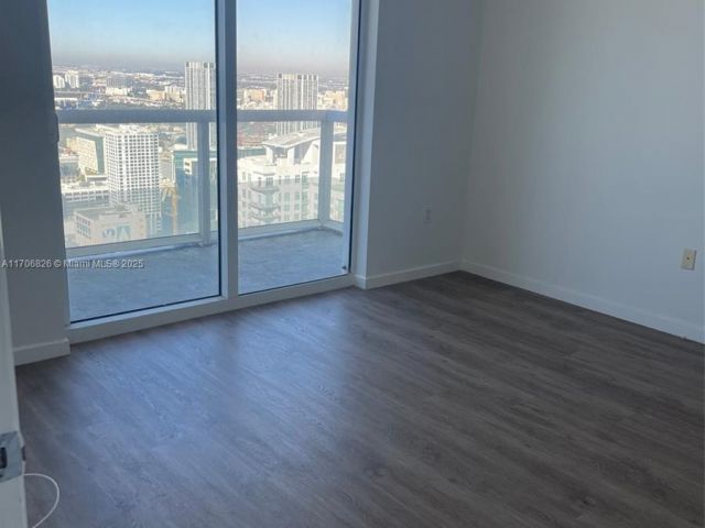 Квартира в аренду номер5207 - фото 5630396