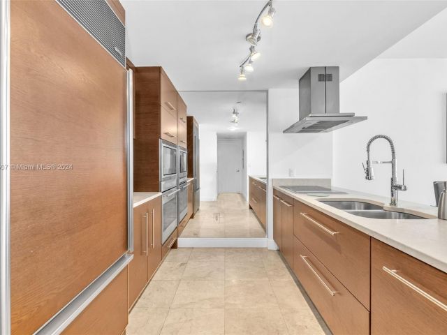 Продажа квартиры #2503 - фото 5717289