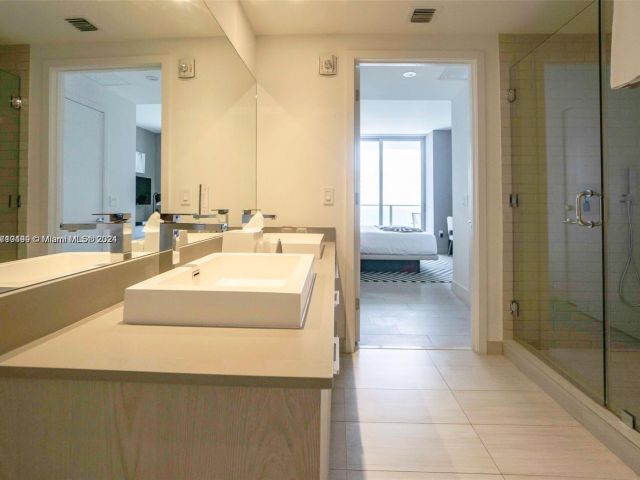 Продажа квартиры #R2307 - фото 5628534