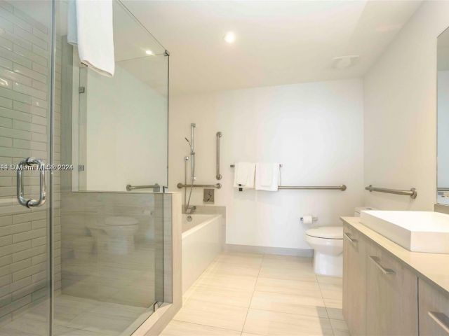 Продажа квартиры #R2307 - фото 5628538