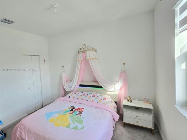 Продажа дома по адресу 20366 NW 4th Path 20366 - фото 5575986