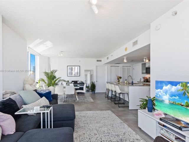 Продажа квартиры #3111 - фото 5618197