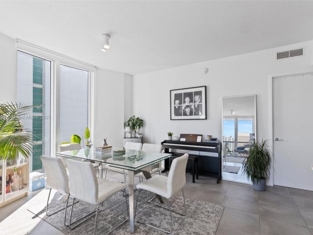 Продажа квартиры #3111 - фото 5618205