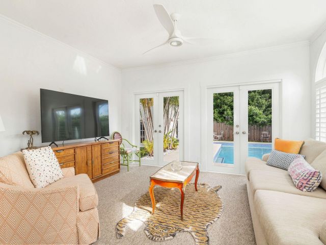 Продажа дома по адресу 3504 S Olive Avenue - фото 5749343