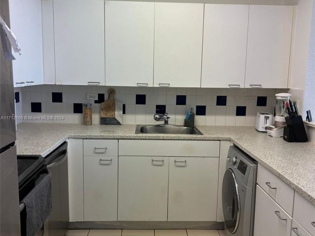 Продажа квартиры #1070S - фото 5604691