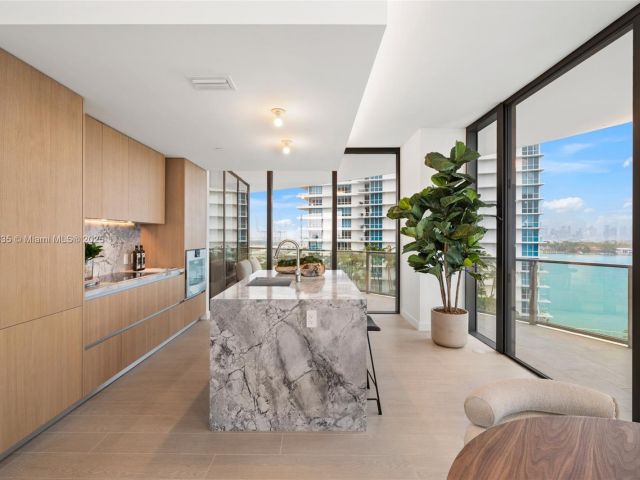 Продажа квартиры #1005 - фото 5710632