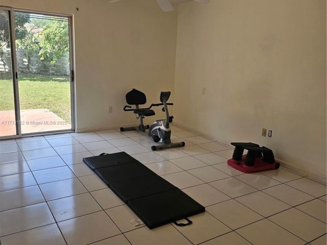 Продажа дома по адресу 14630 SW 148th Ct - фото 5741811