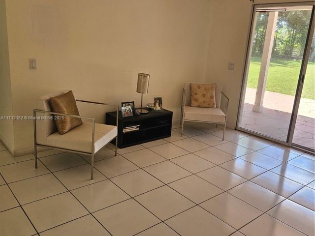 Продажа дома по адресу 14630 SW 148th Ct - фото 5741815