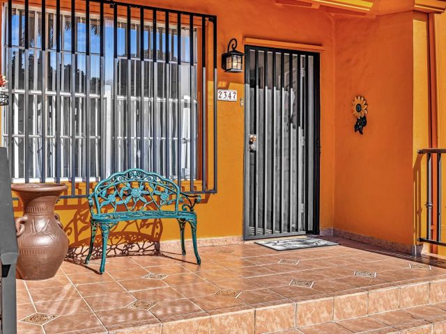 Продажа дома по адресу 2347 SW 18th St - фото 5970763