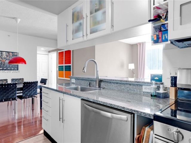 Продажа квартиры #1005 - фото 5627680