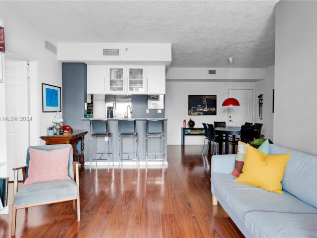 Продажа квартиры #1005 - фото 5627691