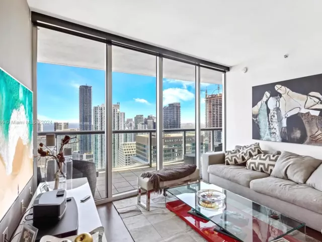 Продажа квартиры #4805 - фото 5700689