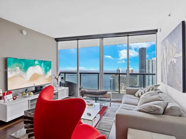 Продажа квартиры #4805 - фото 5700690