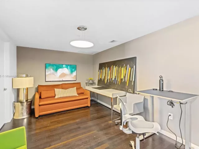 Продажа квартиры #4805 - фото 5700679