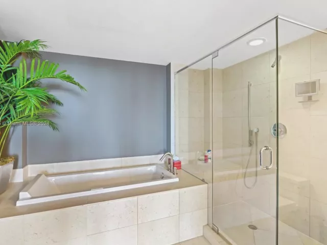 Продажа квартиры #4805 - фото 5700680