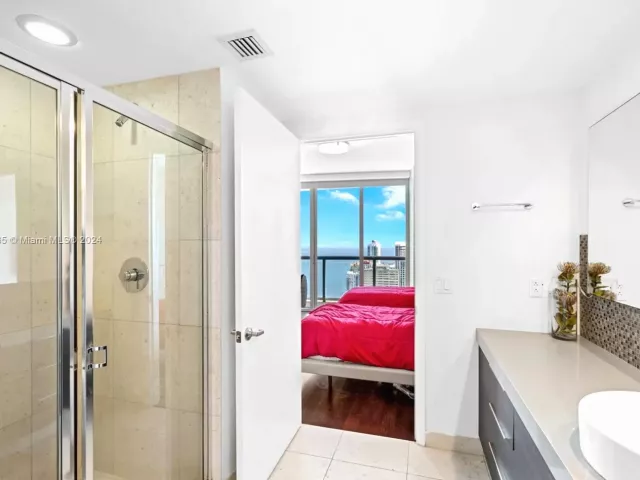 Продажа квартиры #4805 - фото 5700682