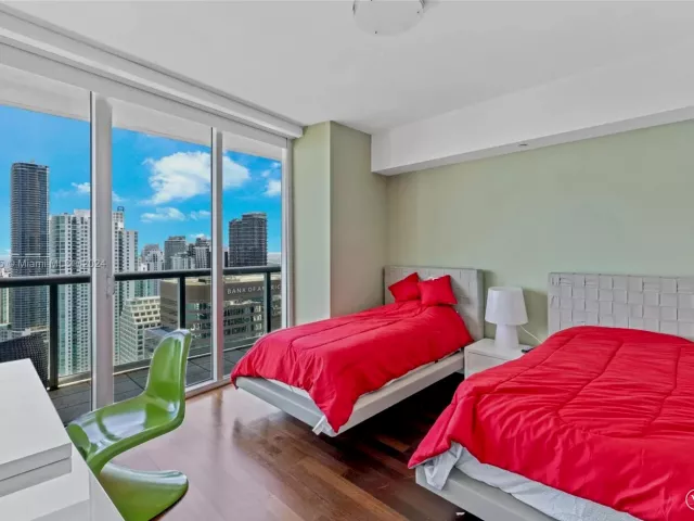 Продажа квартиры #4805 - фото 5700685