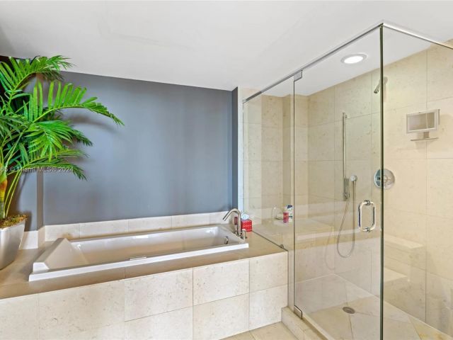 Продажа квартиры #4805 - фото 5700680