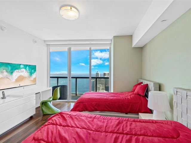 Продажа квартиры #4805 - фото 5700684